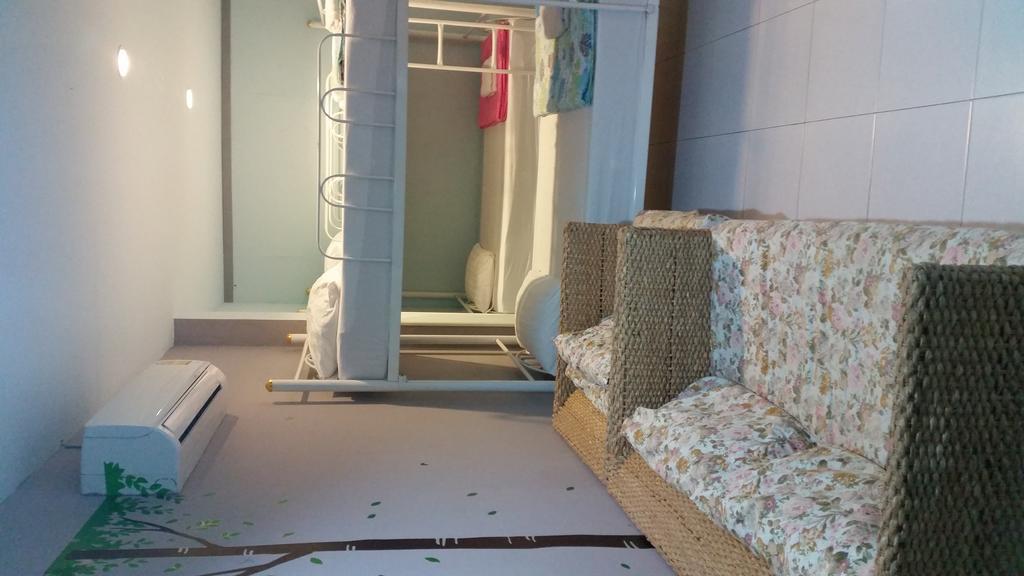 Phuket Blue Hostel Экстерьер фото